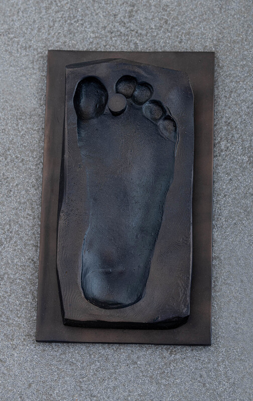 The Interstice (foot)