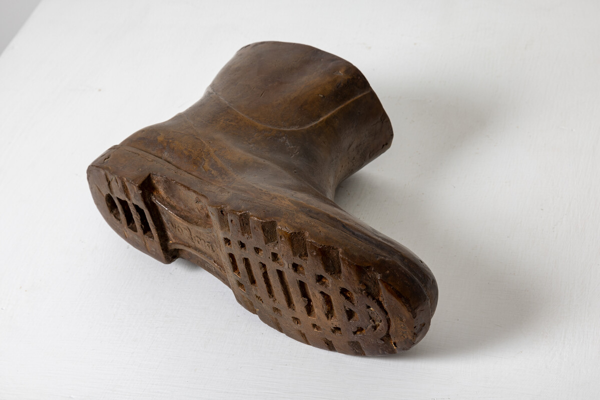 Baggage from 'The Longest March'_2