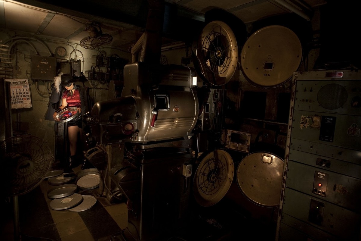 Return of the Phantom Lady (Sinful City)